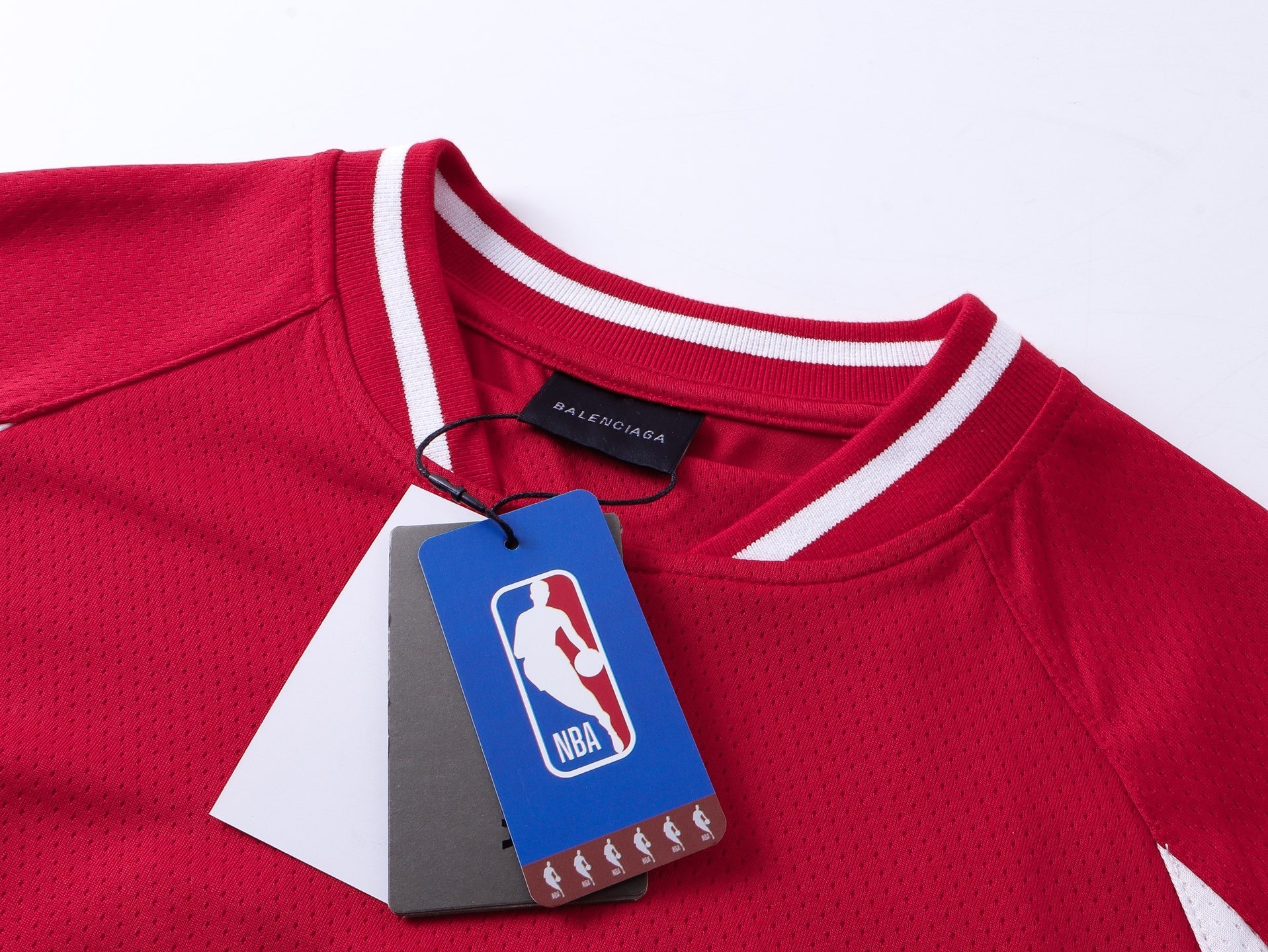 Balenciaga NBA Co-Branded Health Network Qversized Color Bocked T-shirt Black/White/Red