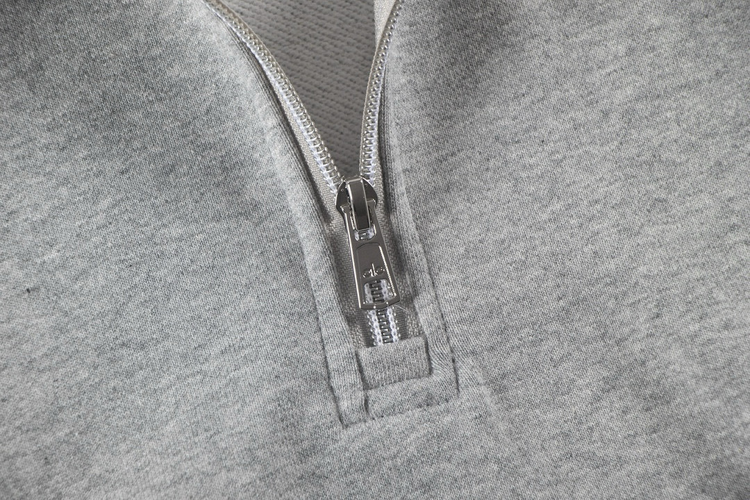 Alo Yoga Accolade 1/4 Zip Pullover K503 Gray