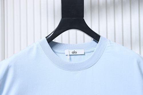 Alo Embroidered Logo Solid-Color T-Shirt Blue