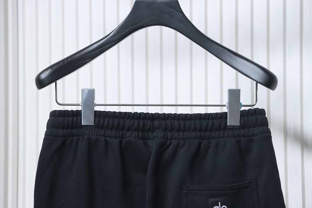 Alo Yoga Pure Cotton Sweatpant Black