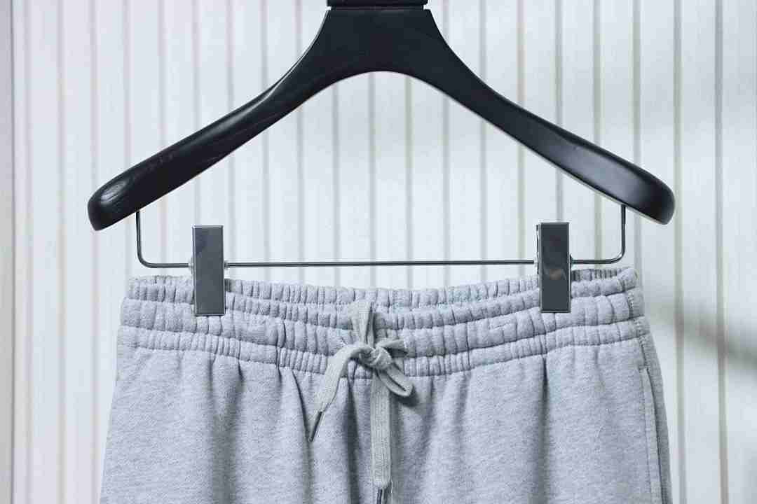 Alo Yoga Pure Cotton Sweatpant Gray