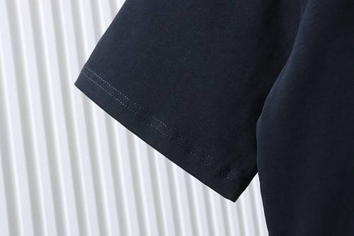 Louis Vuitton Bone Logo Print T-Shirt Black