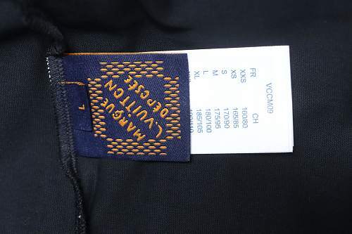 Louis Vuitton Dotted-Line Embroidered T-Shirt Black