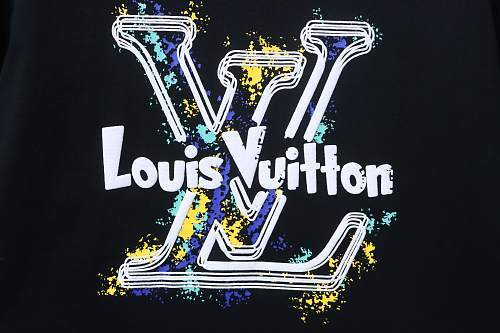 Louis Vuitton Graffiti-Style Logo Print T-Shirt Black