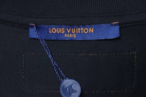 Louis Vuitton Graffiti-Style Logo Print T-Shirt Black