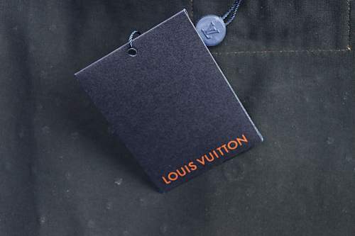 Louis Vuitton Gypsophila Print T-Shirt Black