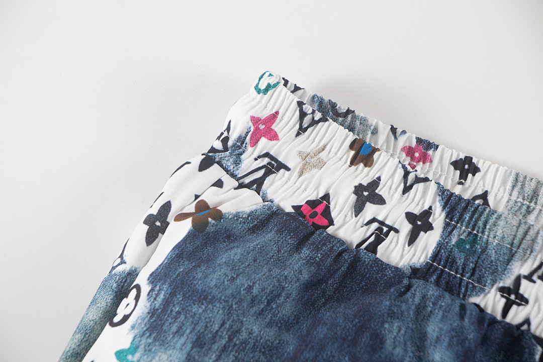 Louis Vuitton Track Shorts S411 Teal