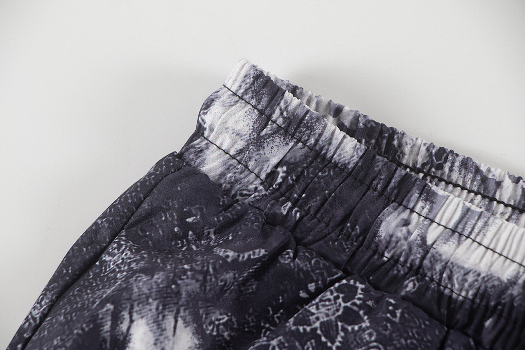 Louis Vuitton Track Shorts S412 Black/Blue