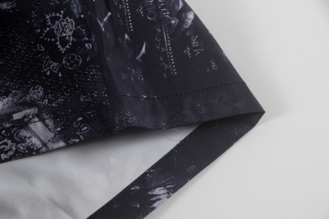 Louis Vuitton Track Shorts S412 Black/Blue