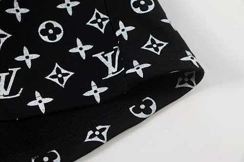Louis Vuitton Track Shorts W701 Black/White