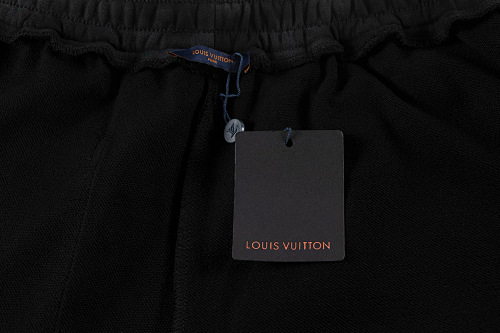 Louis Vuitton Track Shorts W709 Black/White