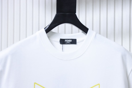 Fendi Yellow-Eyed & Red-Letter Print T-Shirt White