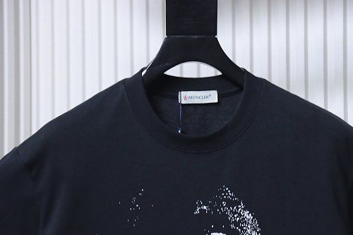 Moncler Ink-Style Mountain Print T-Shirt Black
