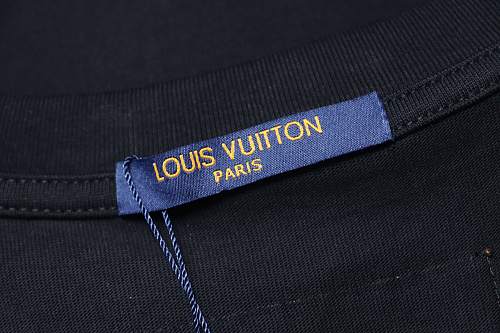 Louis Vuitton Colorful Calico Embroidery Logo T-Shirt Black