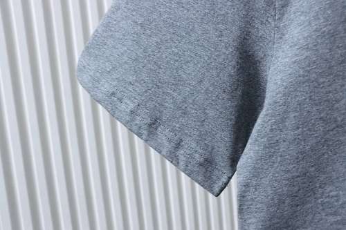 Louis Vuitton Iris 1854 Vintage Print T-shirt Gray