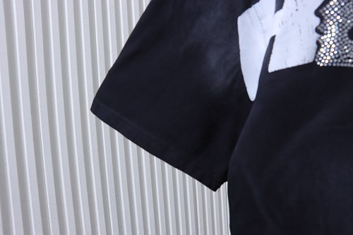 HellStar Cracked-Letter T-Shirt