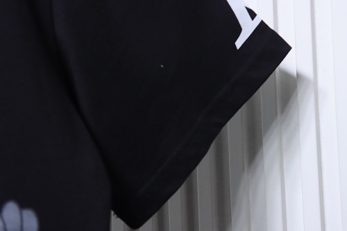 Louis Vuitton Cartoon Rabbit Print T-Shirt Black