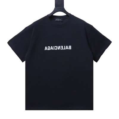 Balenciaga Inverted Letter Print T-Shirt Black 01