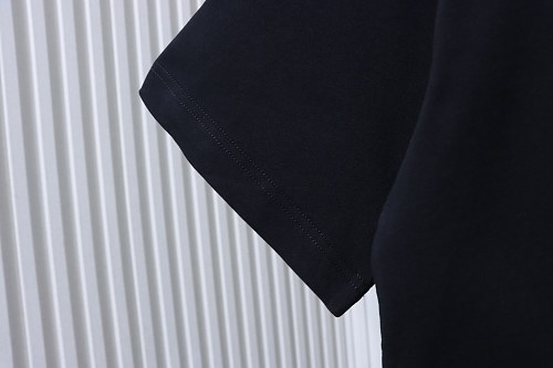 Balenciaga Inverted Letter Print T-Shirt Black