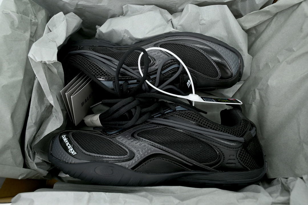 Balenciaga Radar 'Black Grey' 865703WSTEO 1011