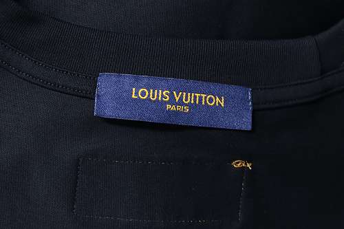 Louis Vuitton Linear Beaded Embroidery T-Shirt Black