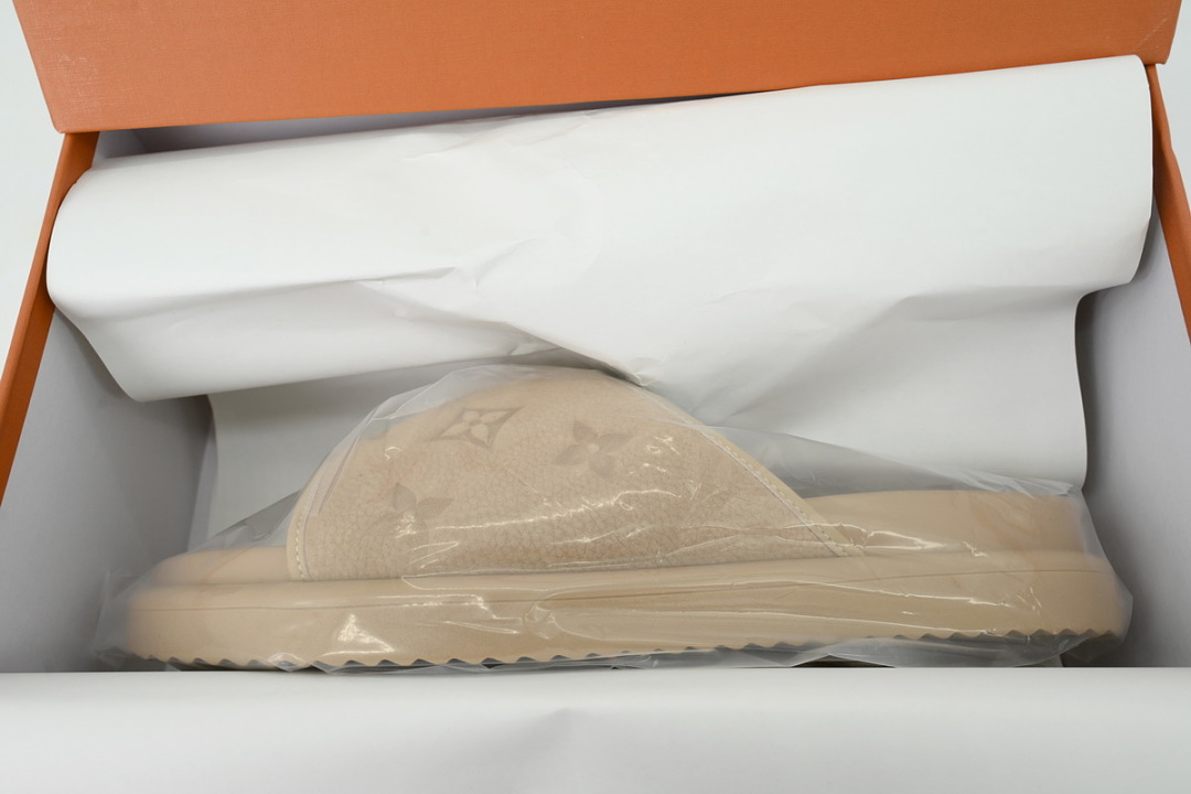 Louis Vuitton Miami Mules Beige