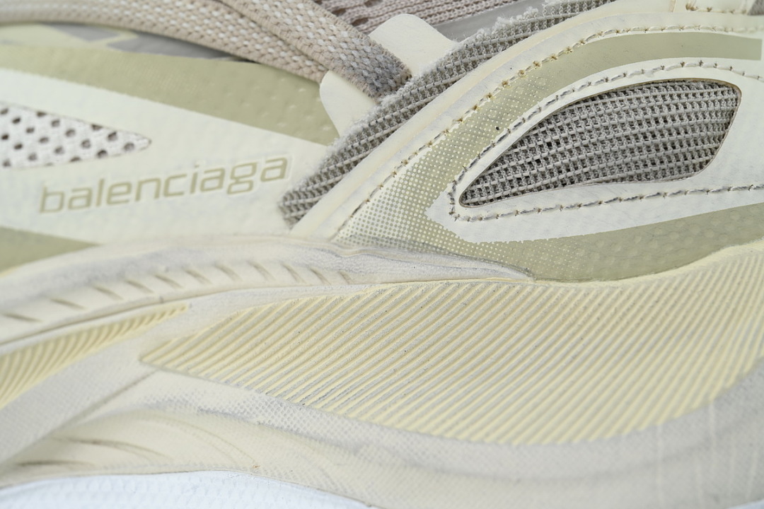 Balenciaga Jet Sneaker Eggshell Mix 872640 WMRTN 9191