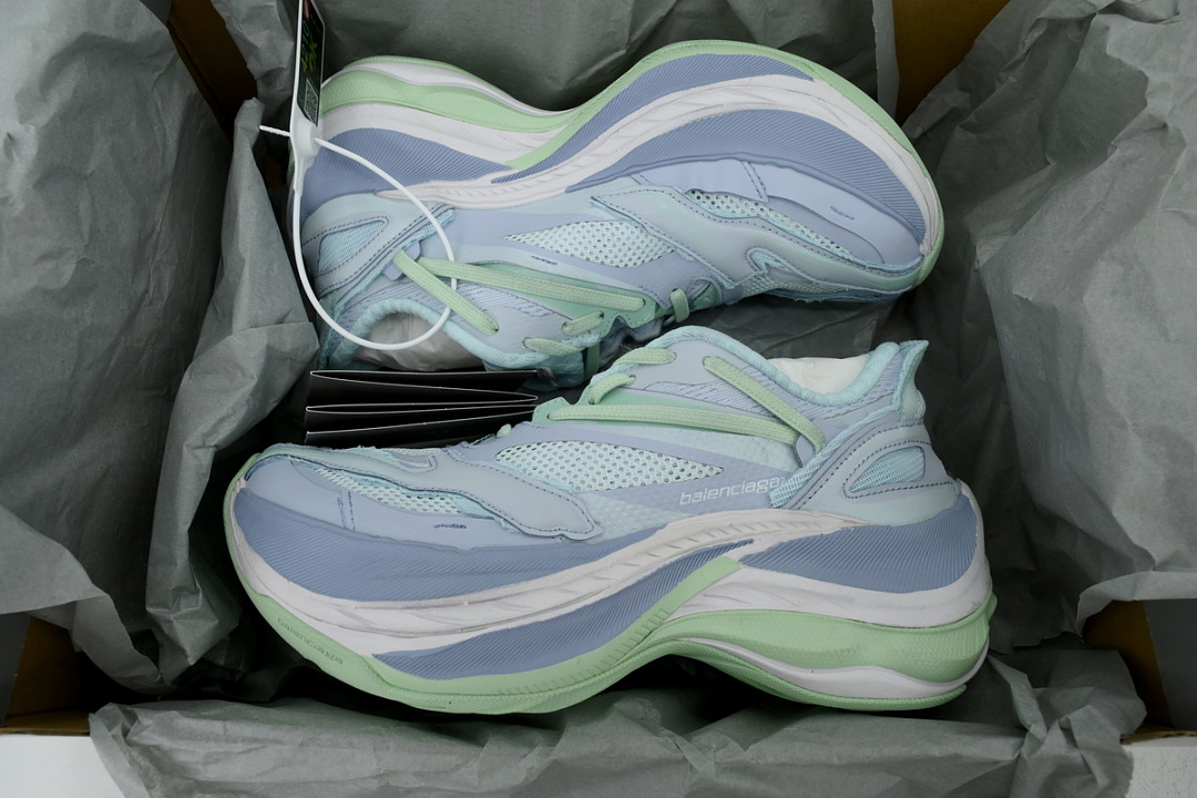 Balenciaga Jet Sneaker Moon 872640 WMRTN 9191