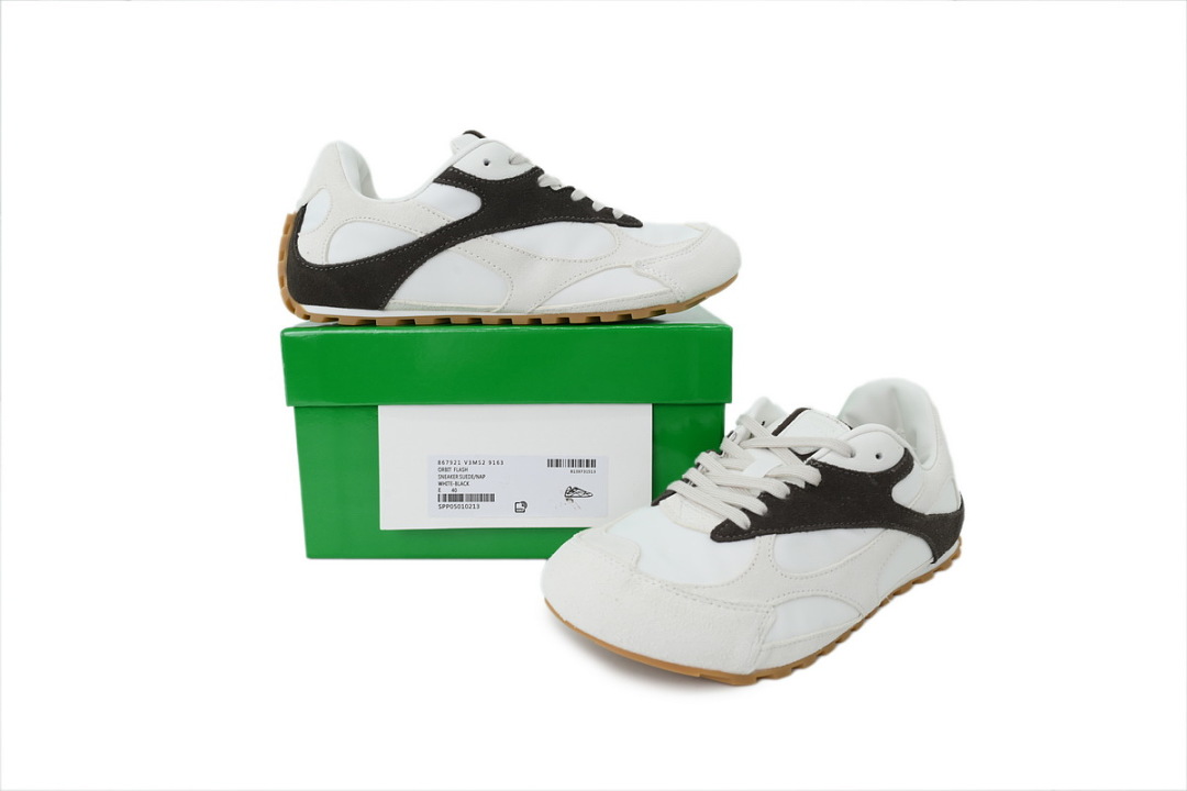 Bottega Veneta Orbit Sneaker 'White Black' 867921 V3MS2 9163