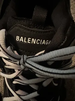 Balenciaga Track LED Black 2021 542436W3AC11090 review King James 01