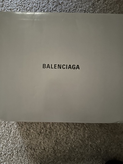 Balenciaga Track LED Black 2021 542436W3AC11090 review King James 03