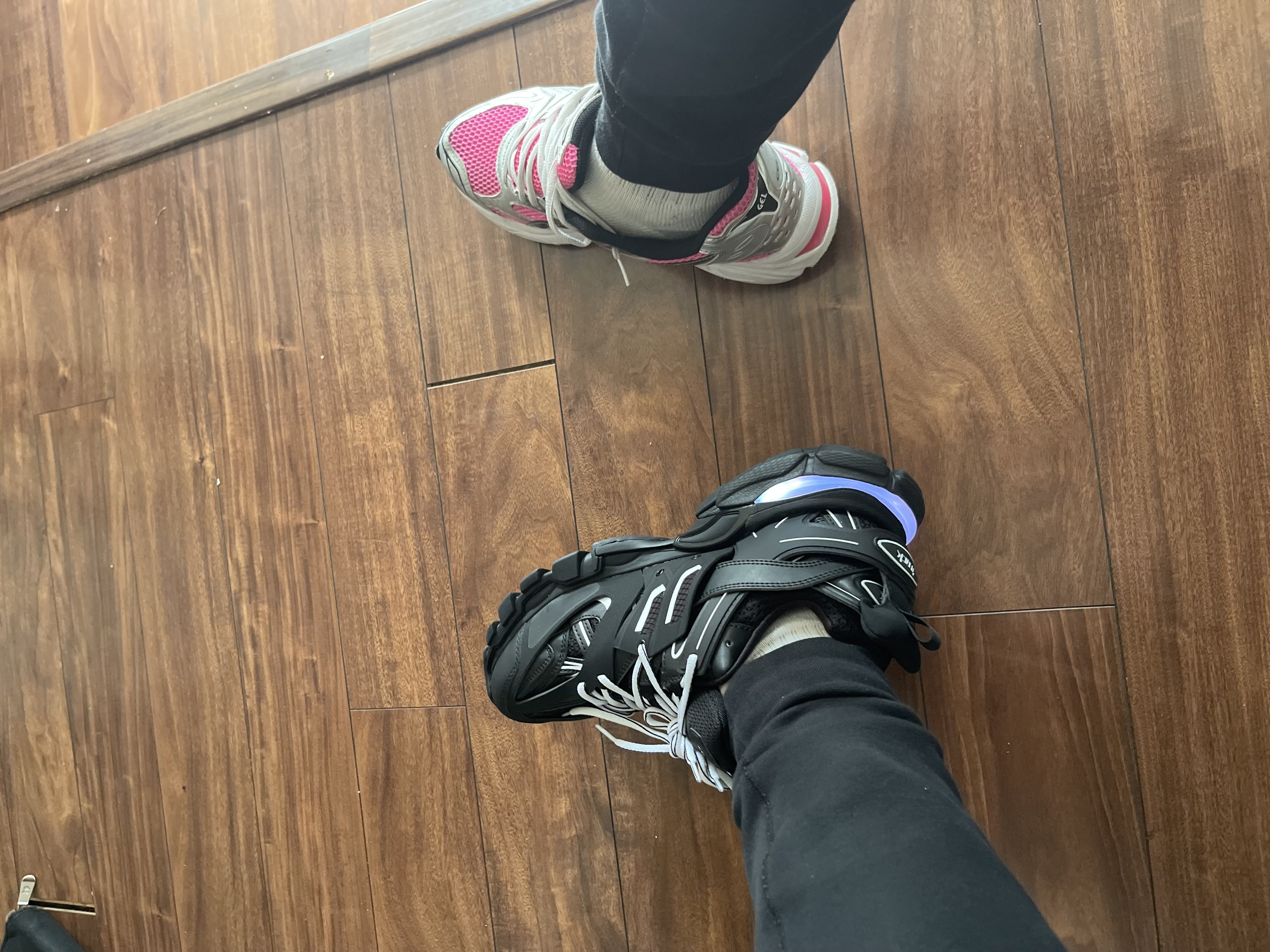 Balenciaga Track LED Black 2021 542436W3AC11090 review 0Eluu