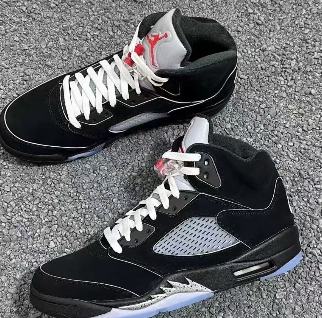 Air Jordan 5“Black Metallic Reimagined" HF3975-001 review Don Kirkman