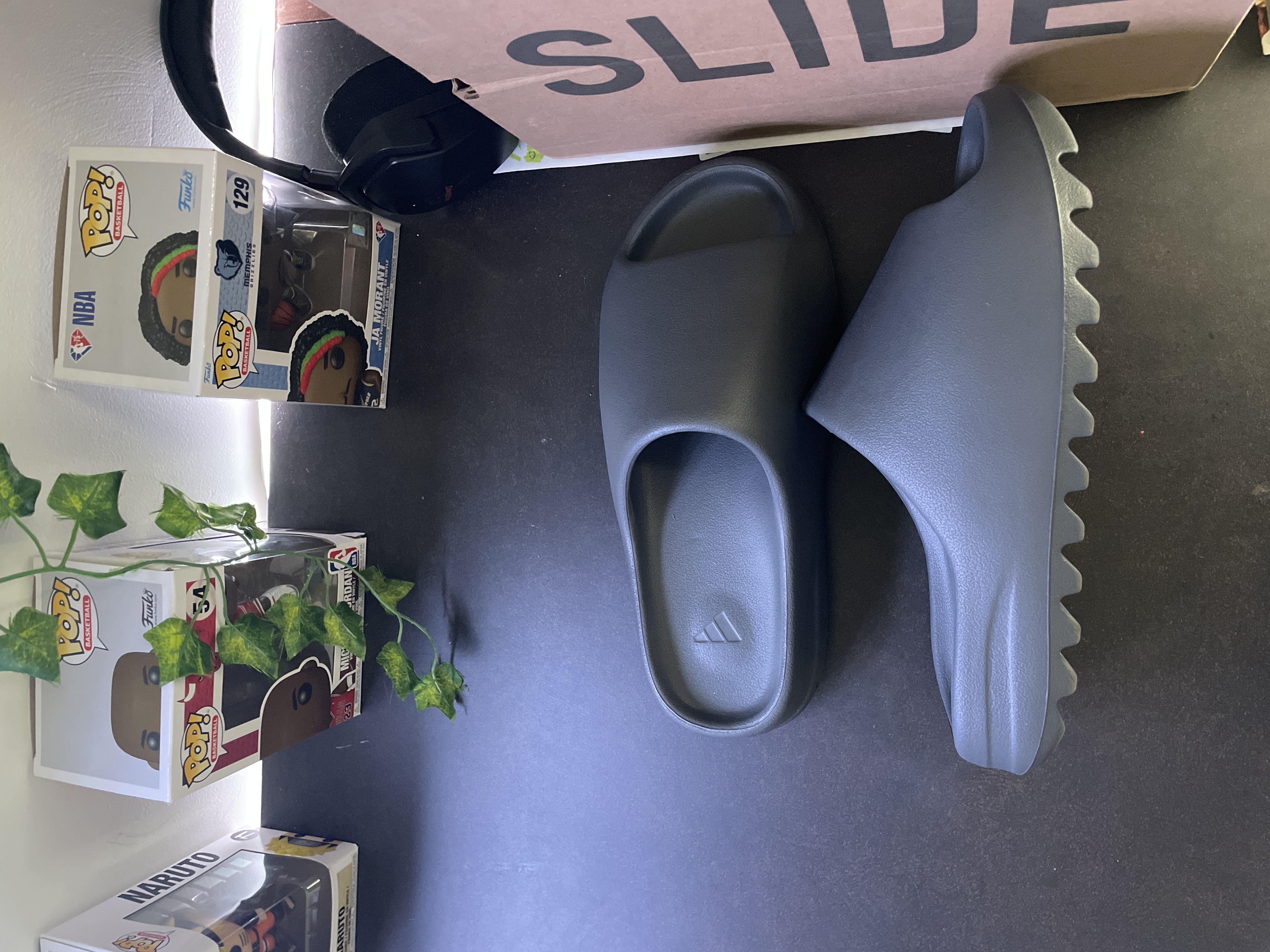 Adidas Yeezy Slide Granite ID4132 review elias