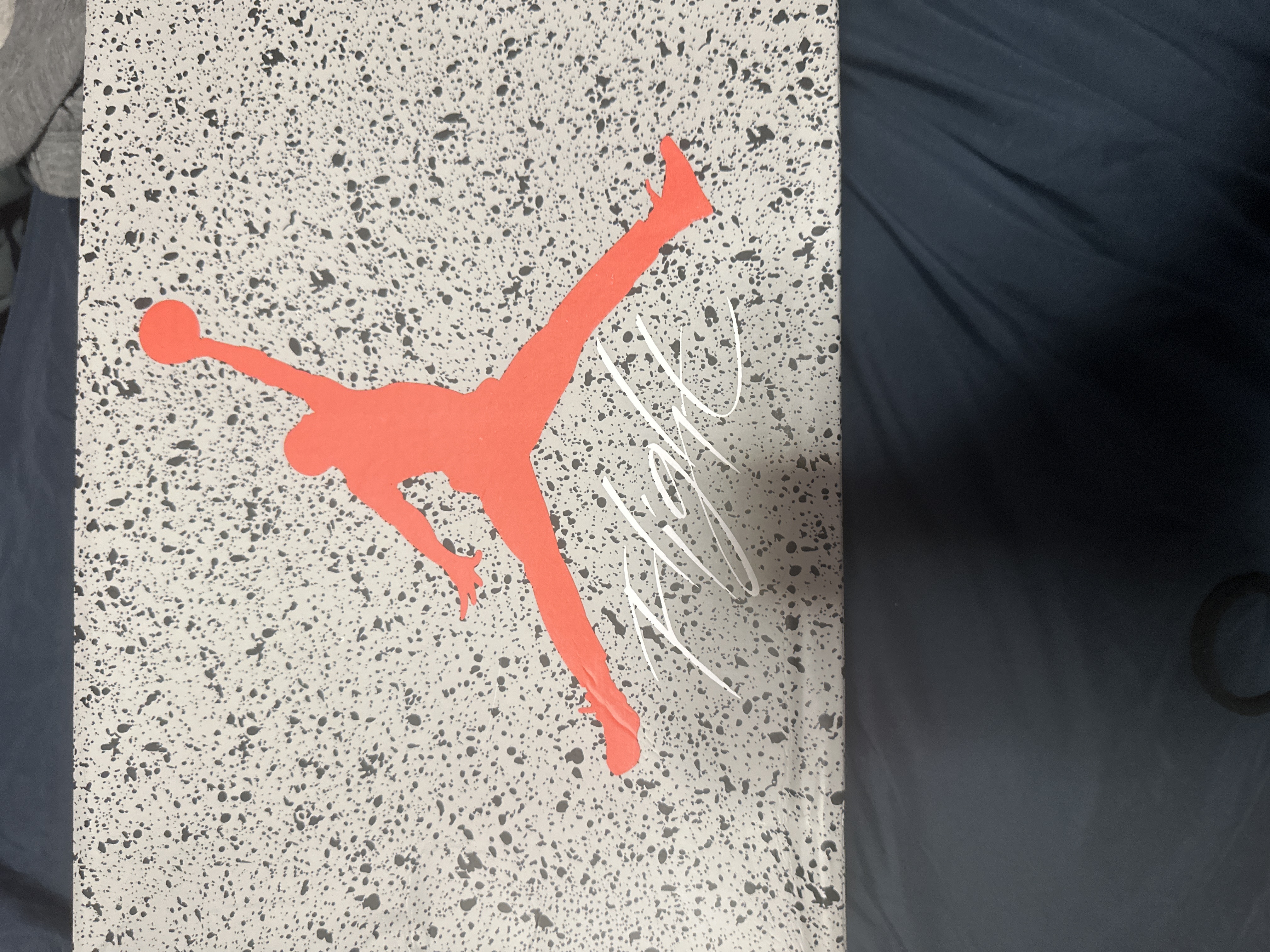 Air Jordan 4 Retro Bred Reimagined FV5029-006 review Doe 00