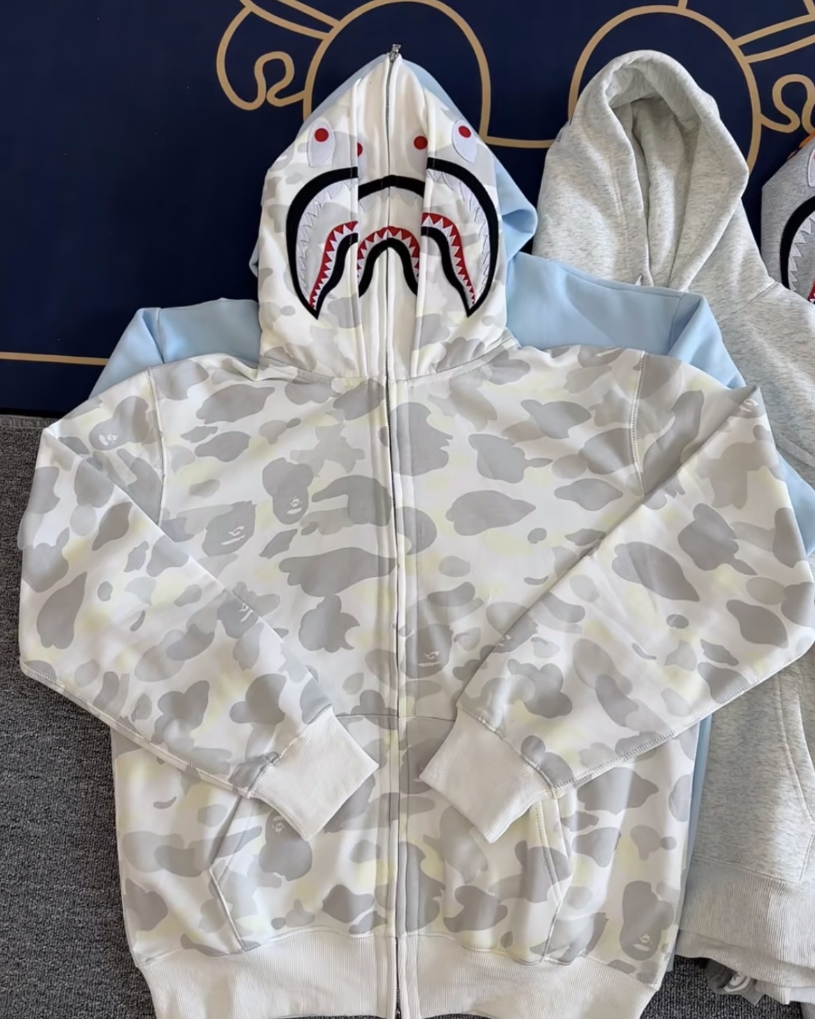 Bape Shark Glow-in-the-dark Hoodie White review Simion Hines