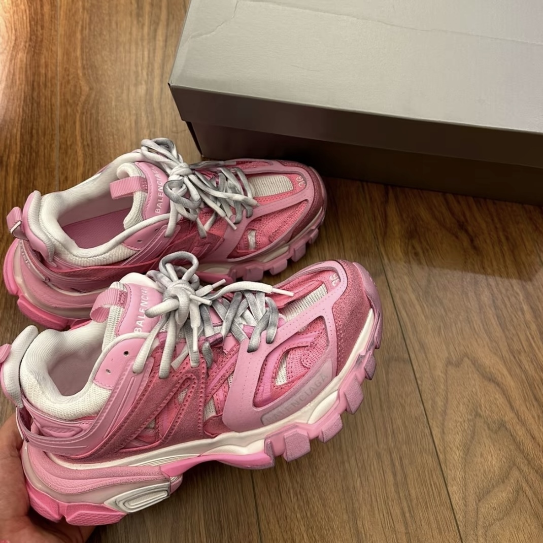 Balenciaga Track White Pink 542436W3SU55090 review Christo Budiongo
