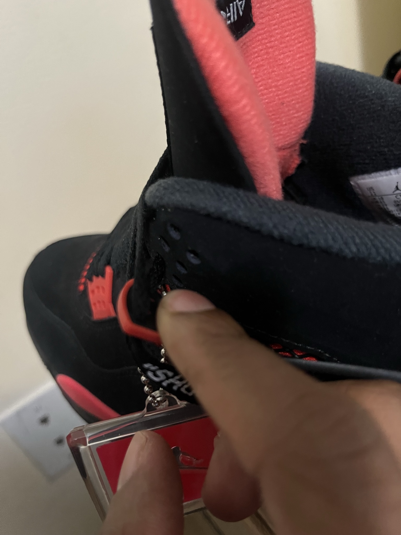Air Jordan 4 Retro Red Thunder CT8527-016 review Blue Dot 00
