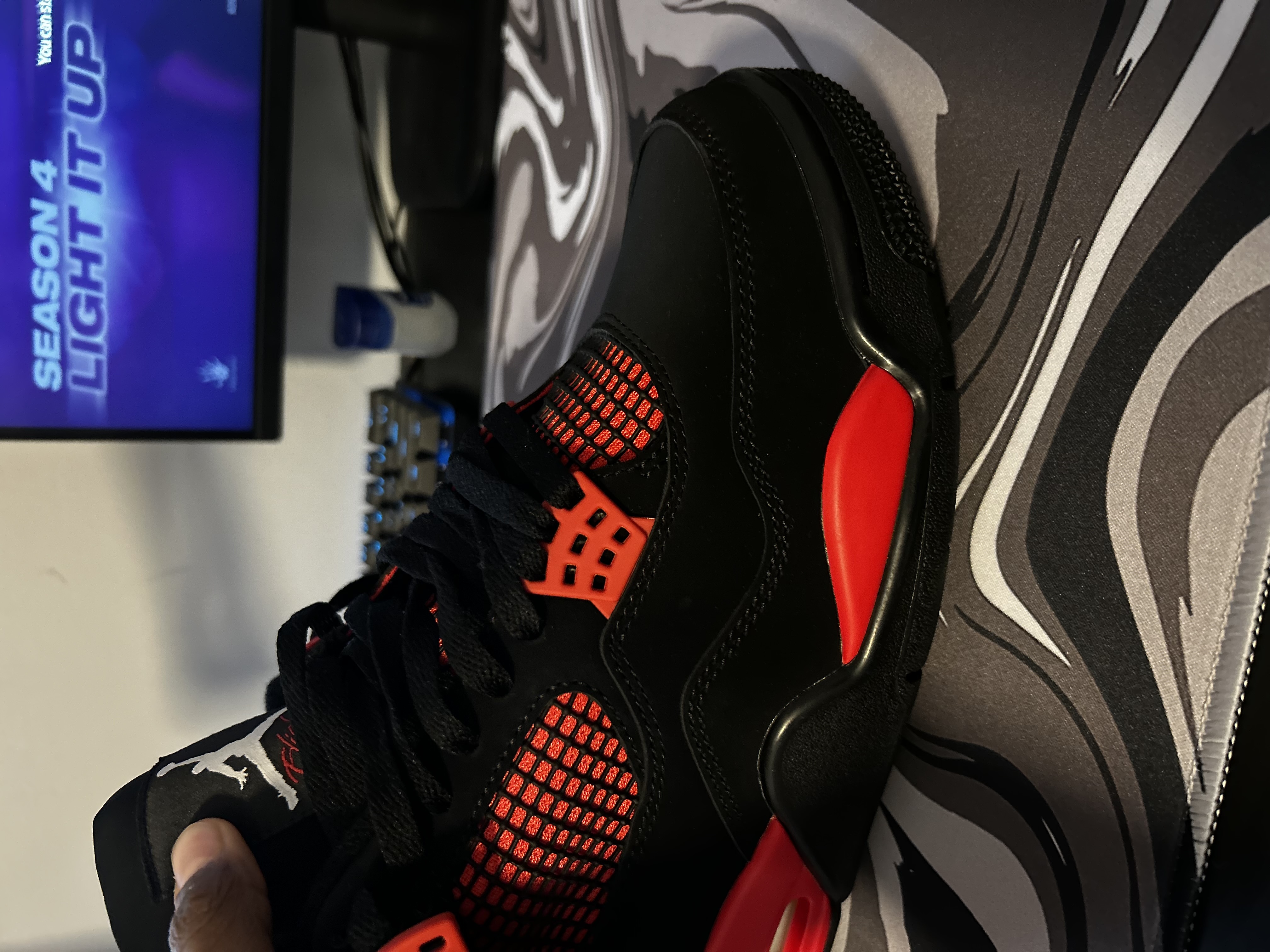 Air Jordan 4 Retro Red Thunder CT8527-016 review 0trllll