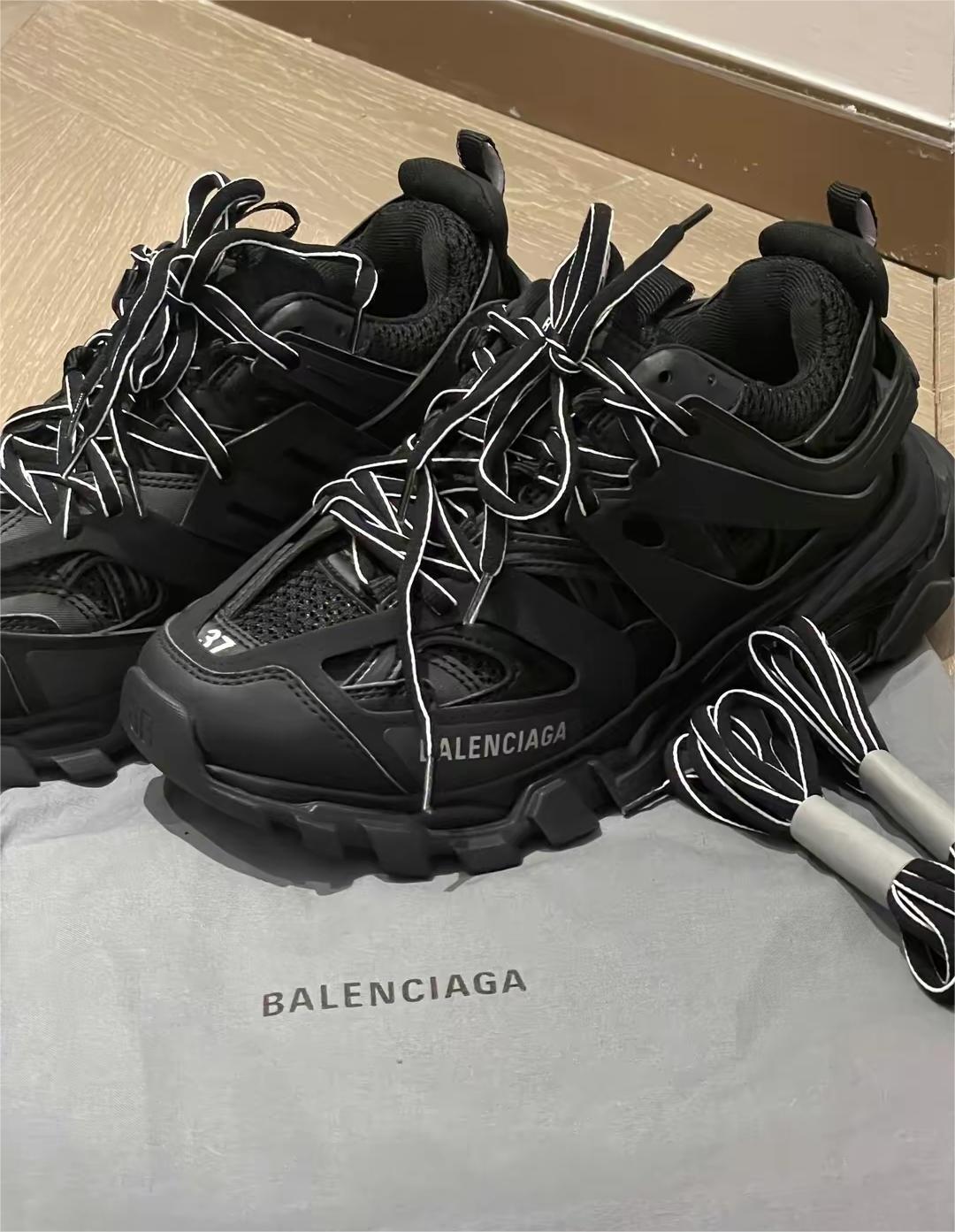 Balenciaga Track Black 542023 W1GB1 1000 review Alan