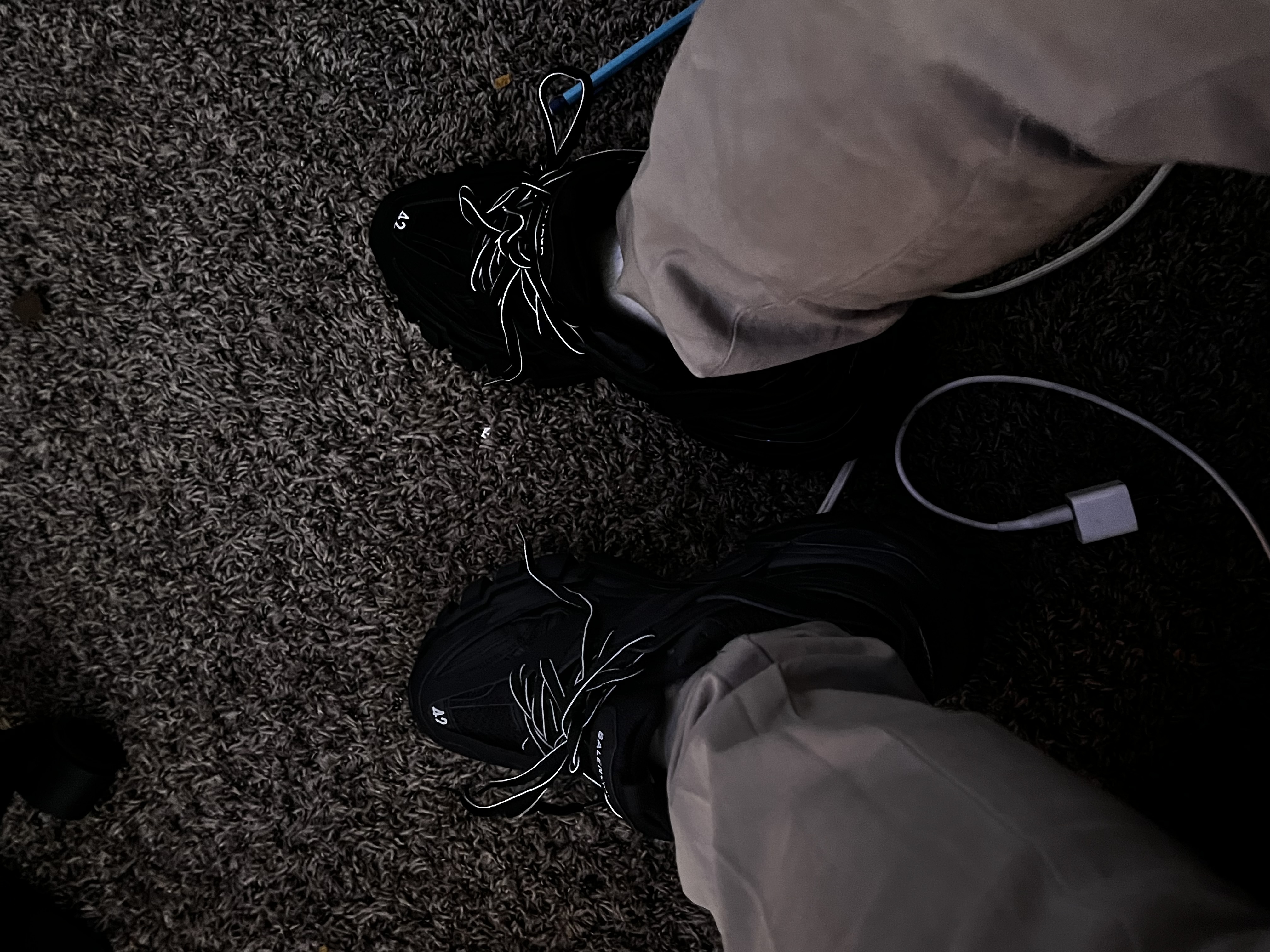 Balenciaga Track Black 542023 W1GB1 1000 review laydan 00