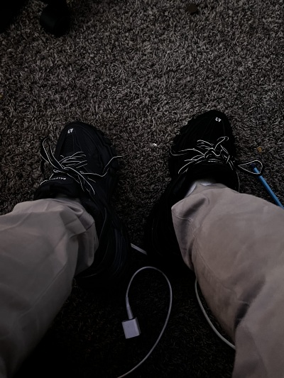 Balenciaga Track Black 542023 W1GB1 1000 review laydan 00