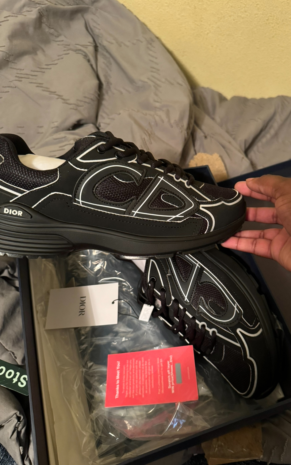 Dior B30 Triple Black 3SN279ZRF_H900 review .