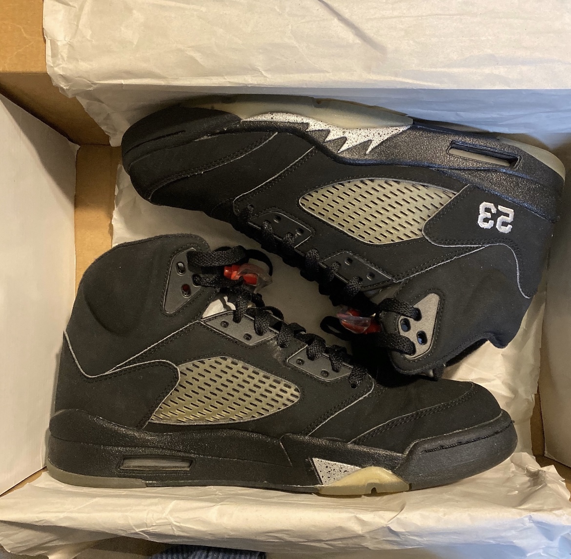 Air Jordan 5 Retro Black Metallic 845035-003 review 0