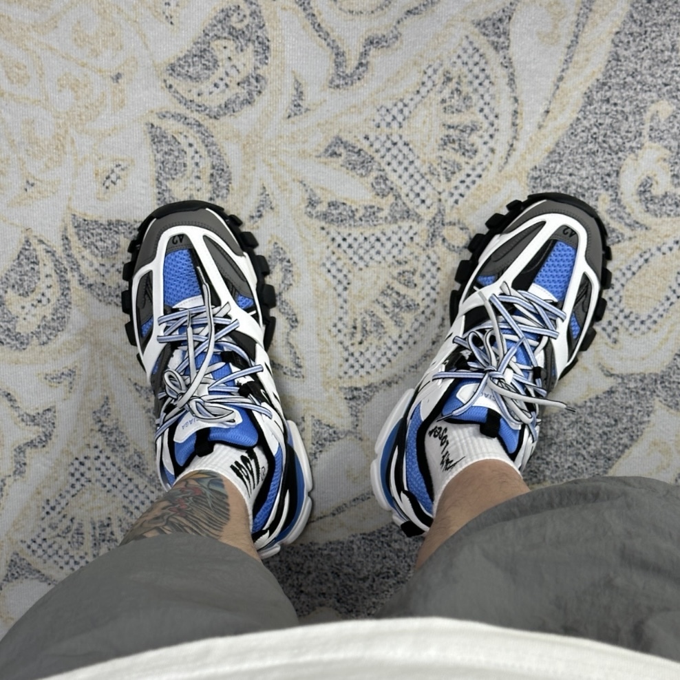 Balenciaga Track Grey White Blue 542436W3SR62501 review Antonio Oliver