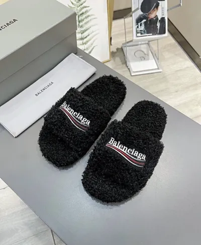 Balenciaga Furry Slide Black 654747W2D011096 review jerimiah ahshd