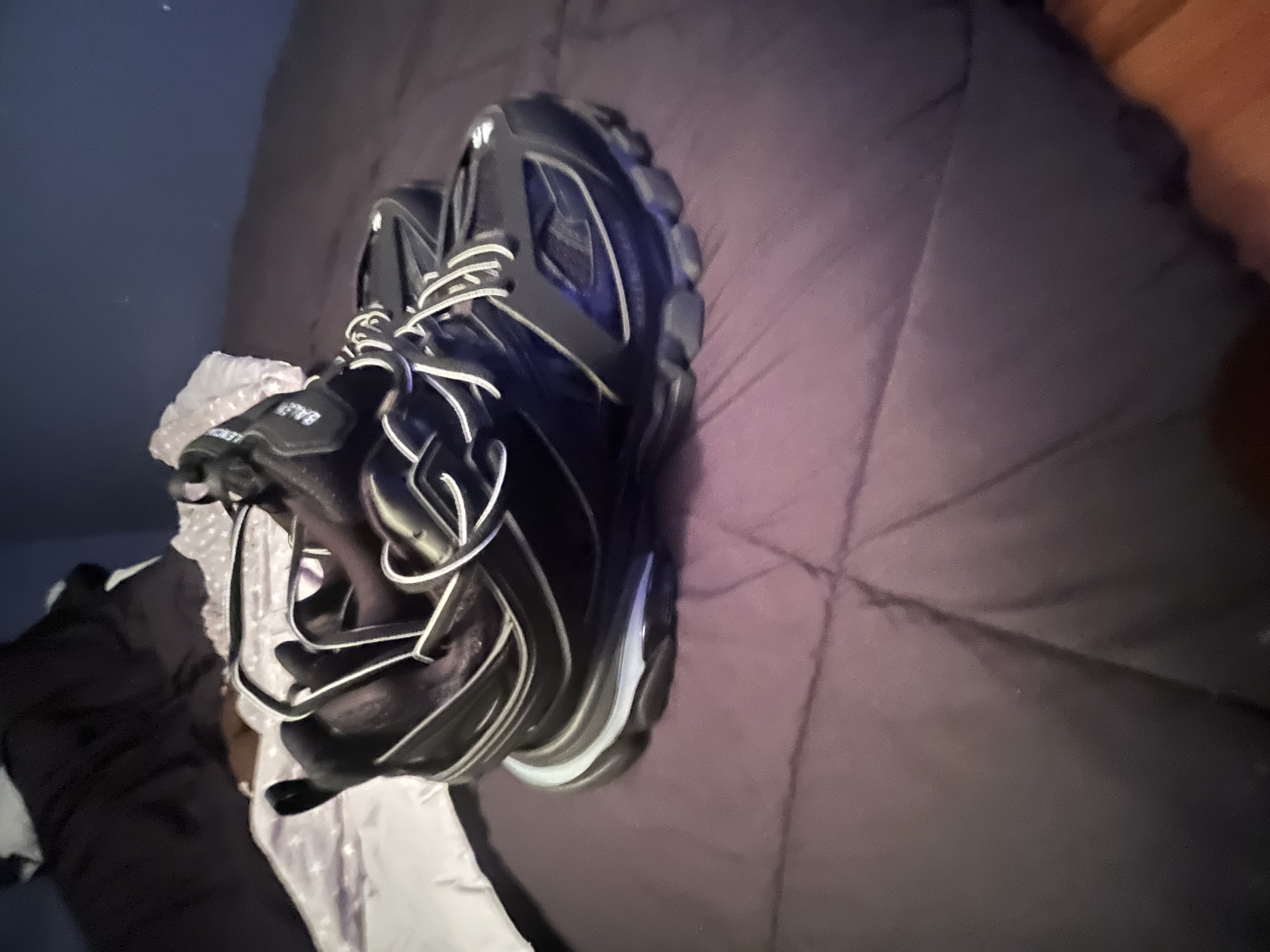 Balenciaga Track LED Black 555032W2GB11000 review Jaii 01