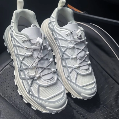 Dior B31 Runner White Grey 3SN297ZUV_H060 review 