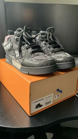 Louis Vuitton LV Skate Trainer Black Swarovski Monogran 1ABMHV review Doniie56 on ig 01