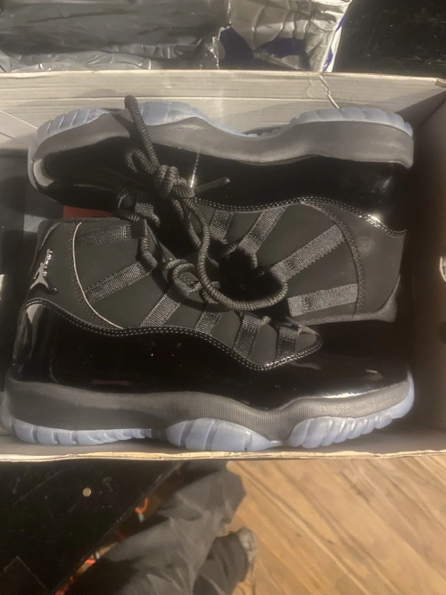 Air Jordan 11 Retro High Cap and Gown 378037-005 review 